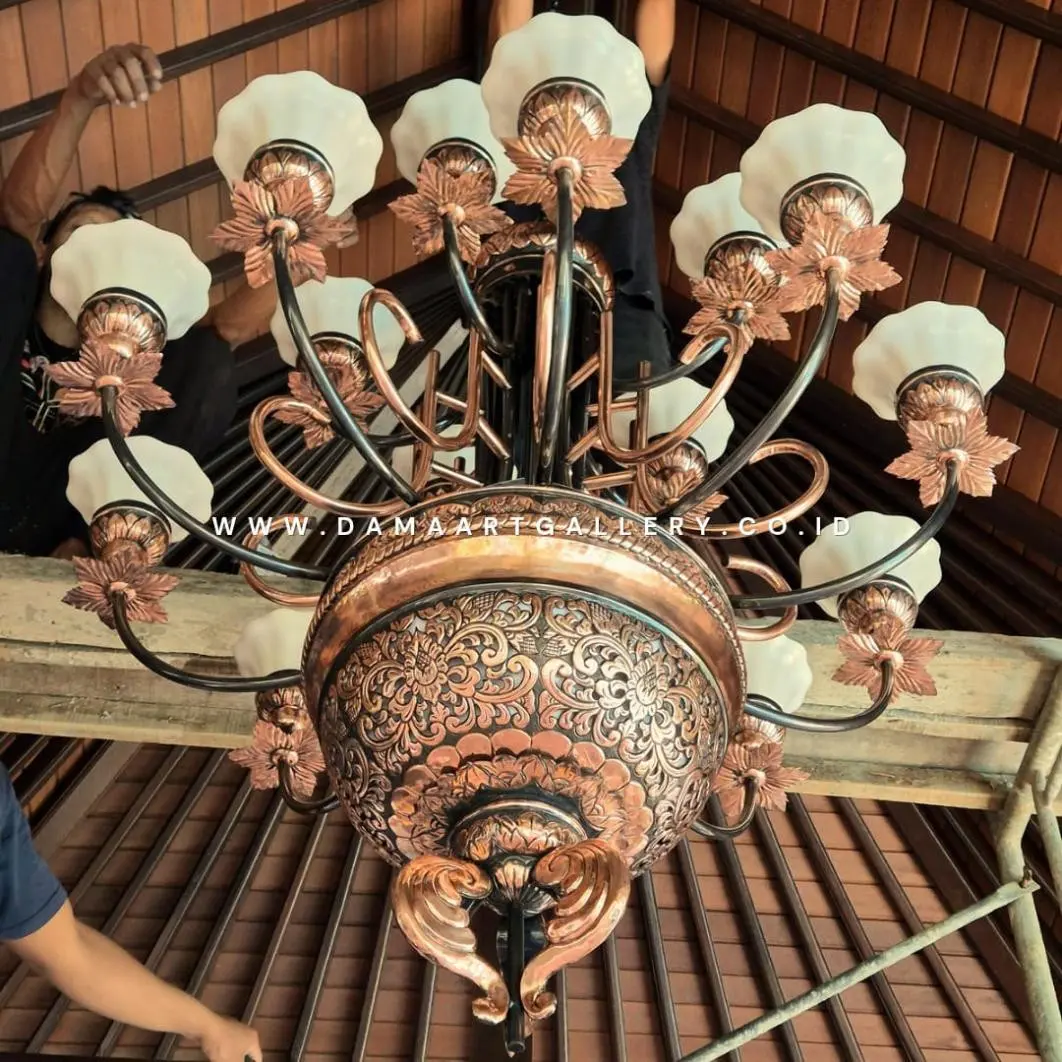 Lampu Joglo Tembaga Antik